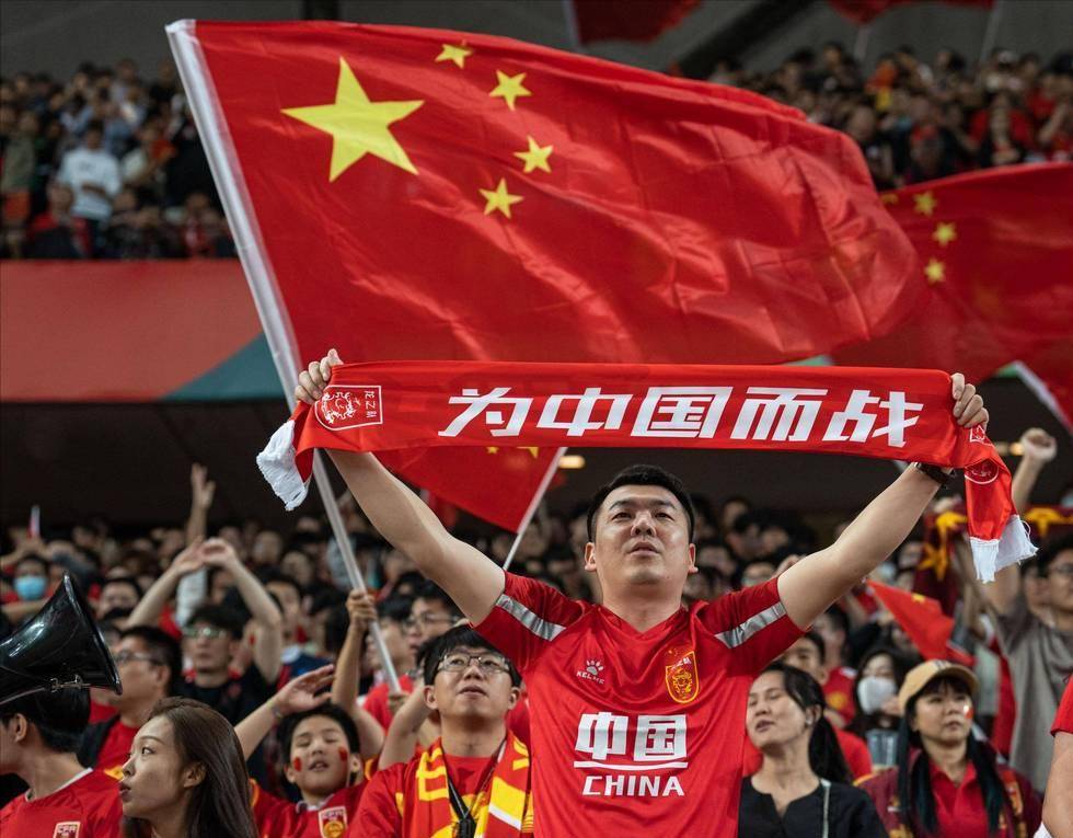 帕克：曼联买拉门斯是质的提升，跟奥纳纳相比他太像个门将了