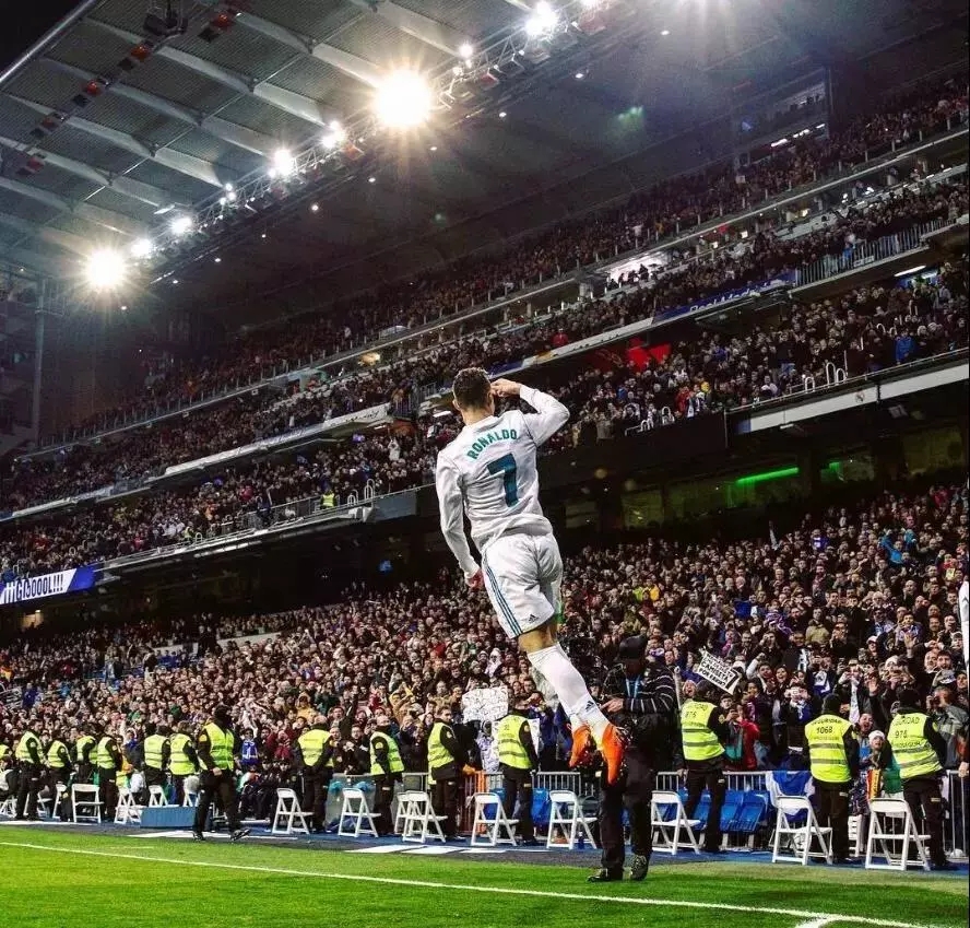 欧冠前瞻：国米本赛季强强战不利，利物浦深陷萨拉赫争议