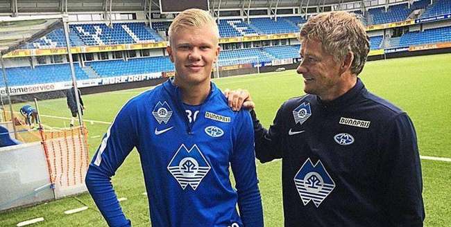 陈国豪坦言回归广东压力大，呼吁球迷包容（陈国豪直言重返广东压力不小，盼球迷多些包容）