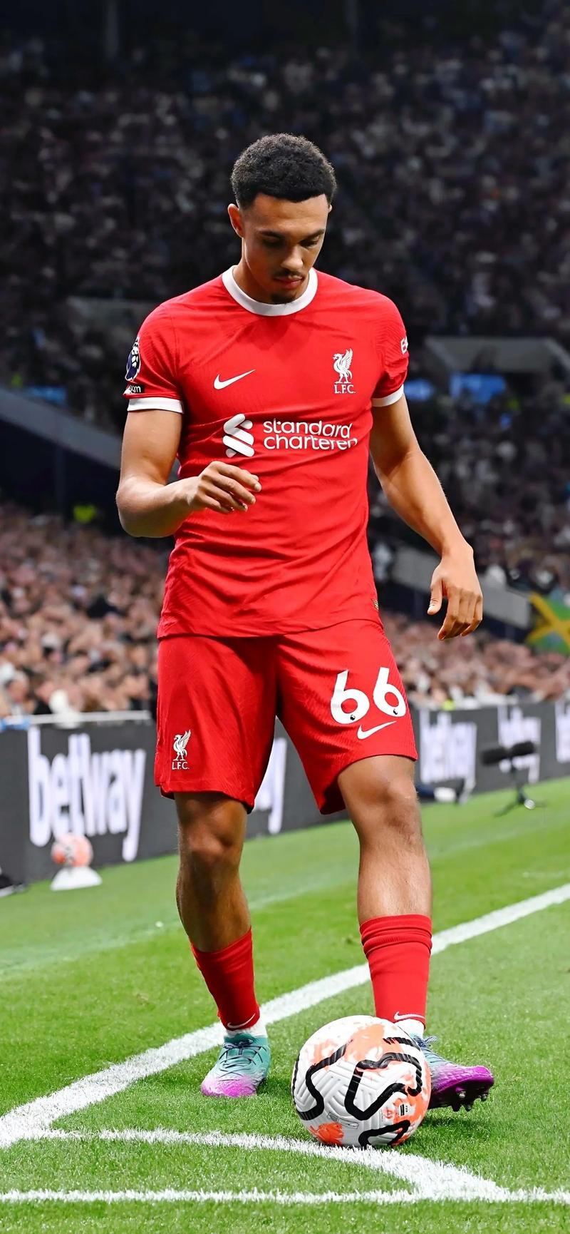 法耶的面筐打得可比低位好多了 其他队都得注意一下（法耶面筐强于低位，各队都要注意）