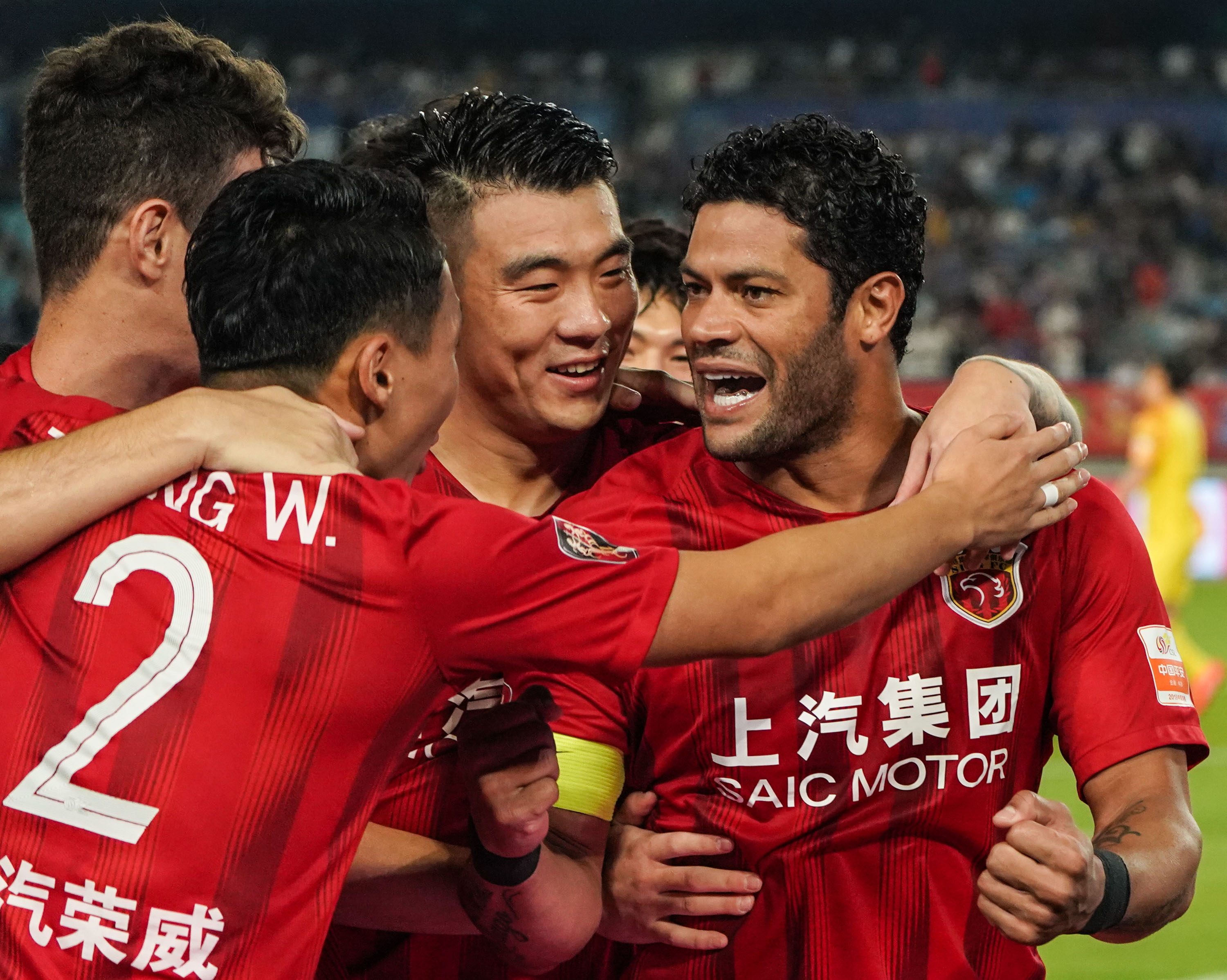 半场：海港1-0英博，加布里埃尔破门+进球被吹，莱昂纳多助攻